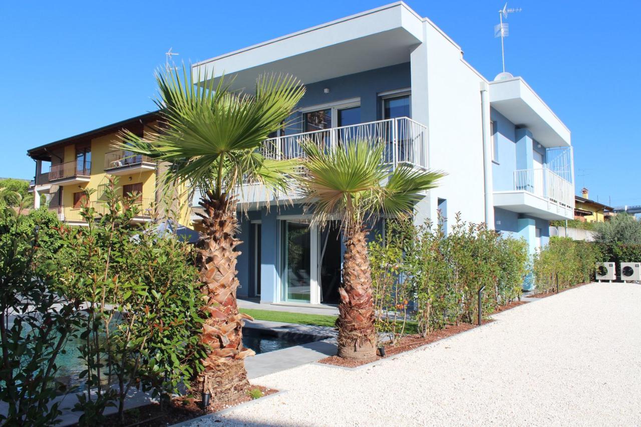Villa Karolina Desenzano del Garda Esterno foto
